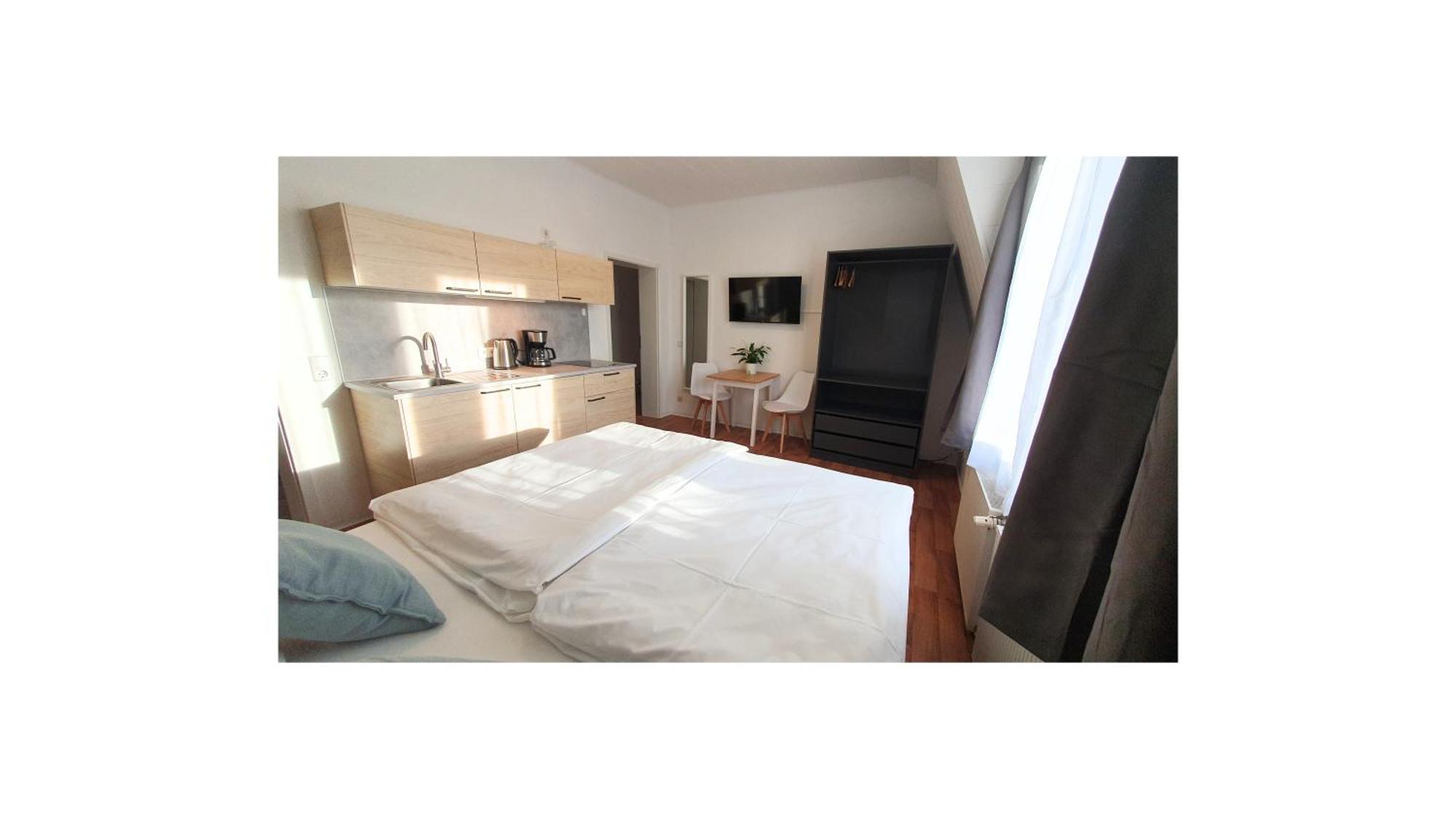 Good Stay Aparthotel Mit Kostenlosen Parkplaetzen Dresda Esterno foto